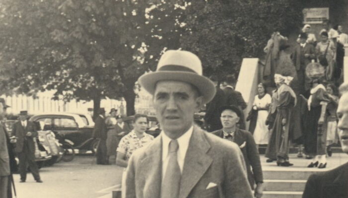 Karl Eychmüller bei einem Betriebsausflug 1937