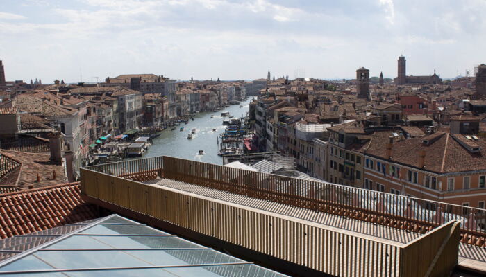 Roof terrace with view over Canale Grande